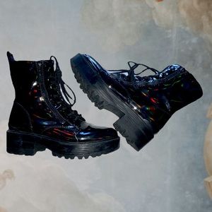 Guess Iridescent Platform Zip Up Boots Size 7M